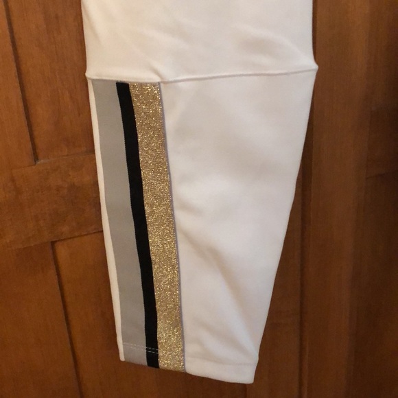 Woman’s Nike training tights - Picture 4 of 12